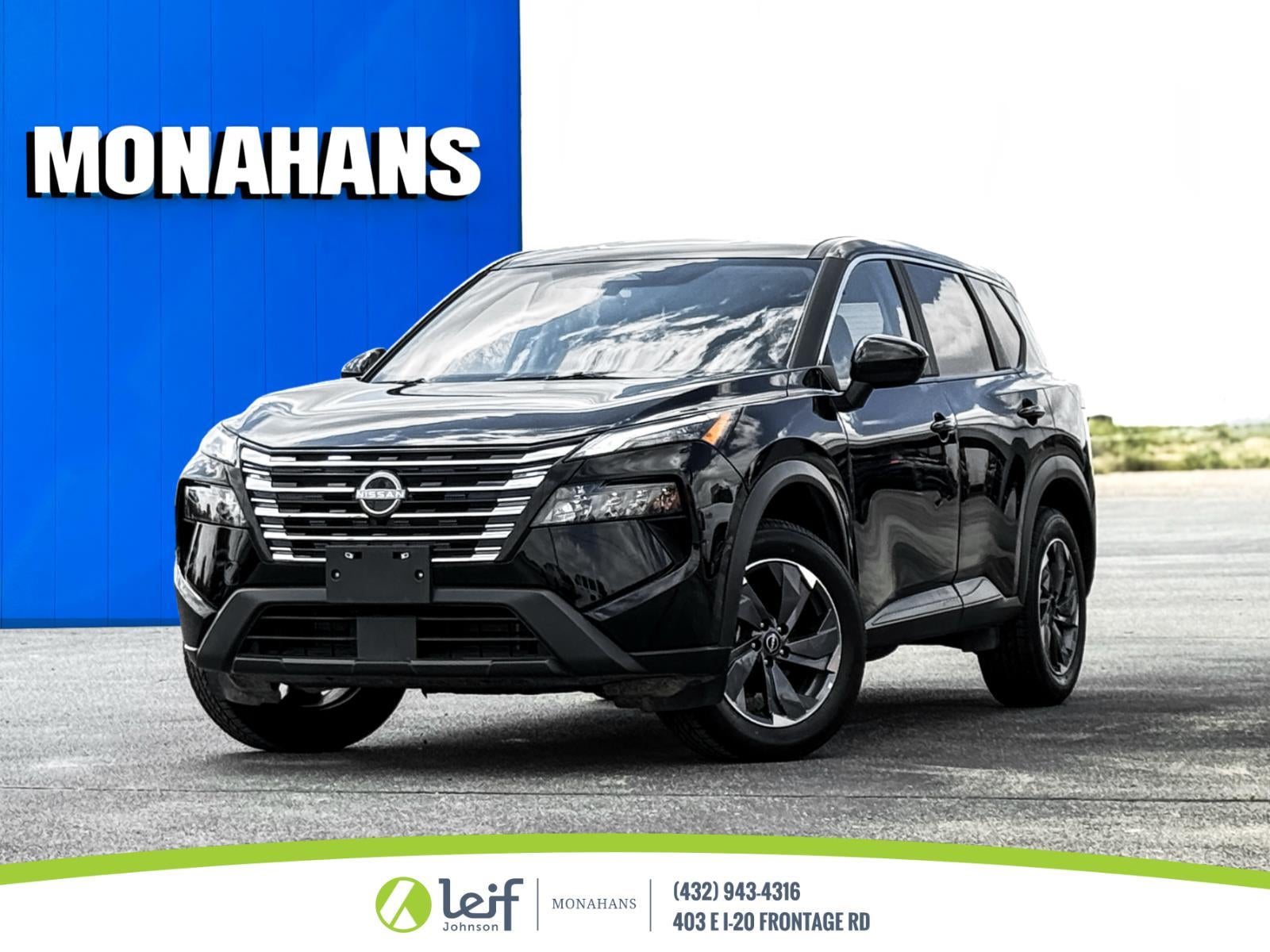 2025 Nissan Rogue SV FWD in Black — front three-quarter view